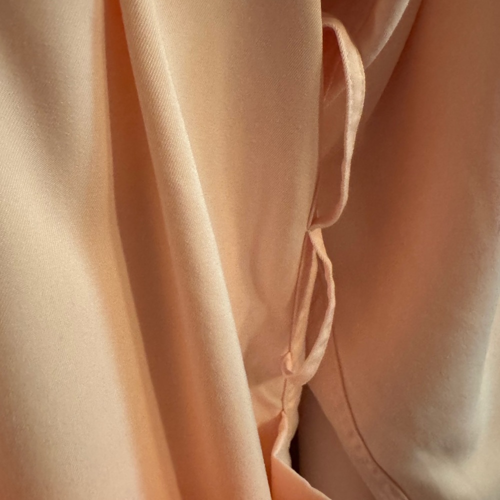 Women's XL Lush Pink Bathrobe - Picture 5 of 7
